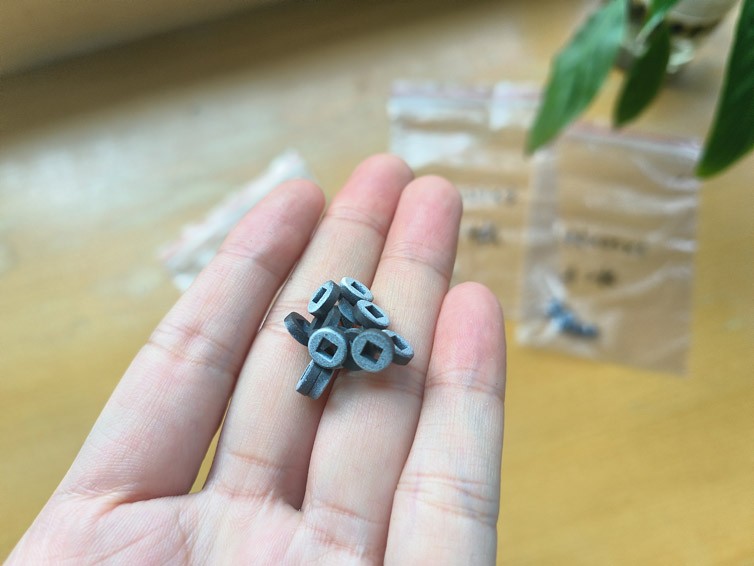 3mm方形孔永磁铁氧体转子磁环 7x3x2mm